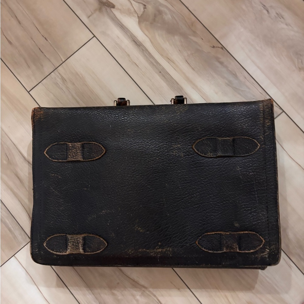Vintage Brown Leather Drs. Briefcase - Picture 2 of 2